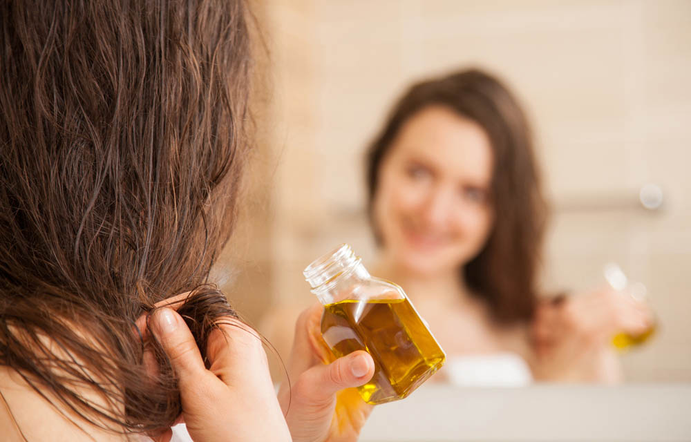 Hair oiling for beginners - where did it come from, what is it, why to use it?
