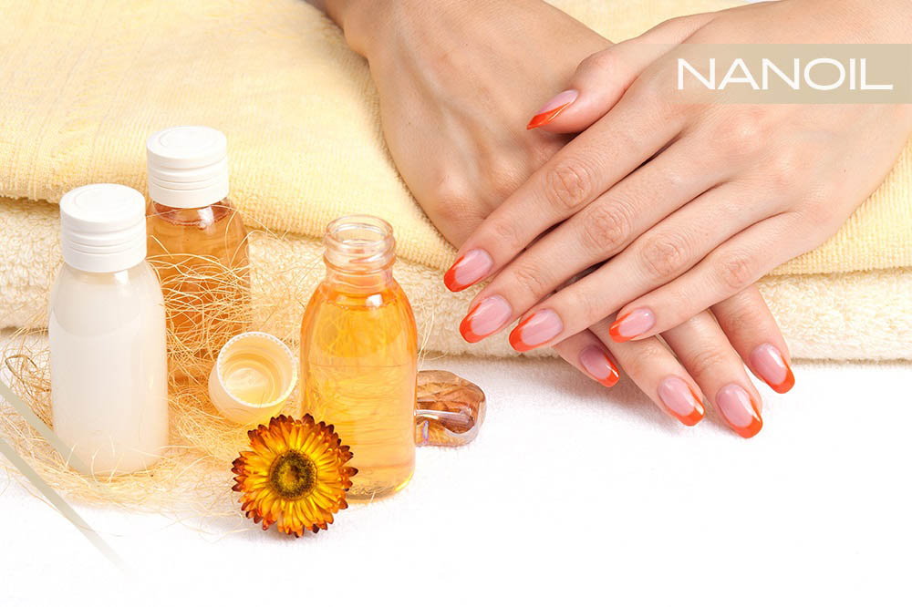 Oil Manicure: Natural Way of Getting Strong and Healthy Fingernails!