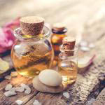 Which oil is best to reduce stretch marks? Check out the most effective skin care & ingredients